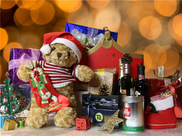 6.Christmas Hamper圣诞礼篮.jpg