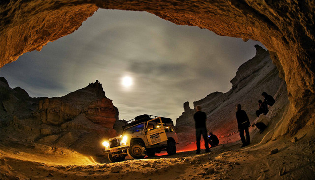 4wd desert.jpg
