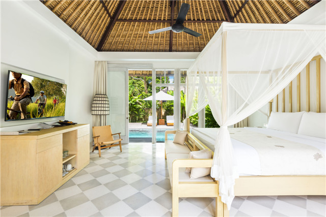 COMO Uma Ubud-Garden Pool Villa-Bedroom.jpg