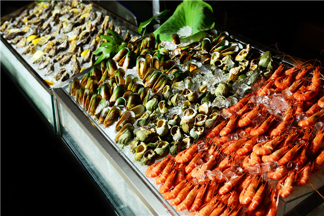 shrimps and mussels.jpg