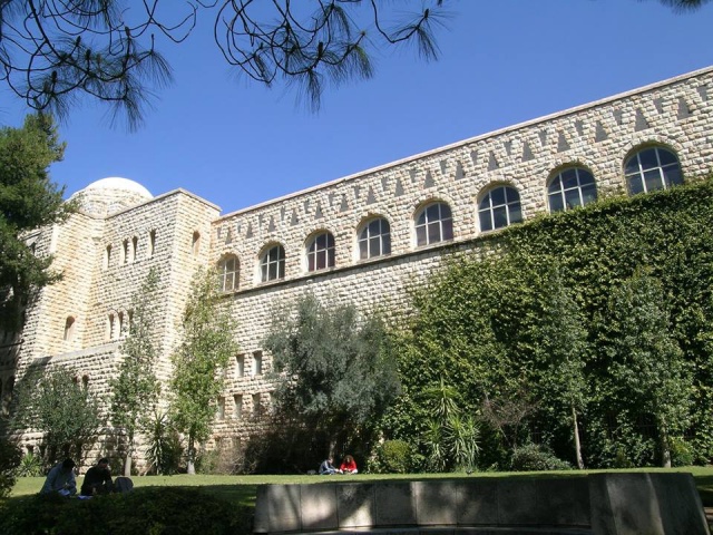 batch_希伯来大学（图片来源：学校官方Facebook）.jpg