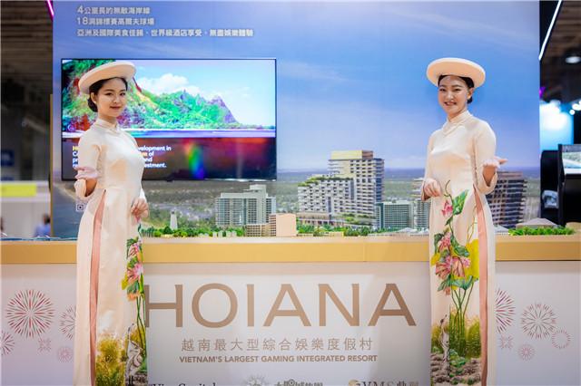 41166-04_Model_of_HOIANA.JPG.jpg