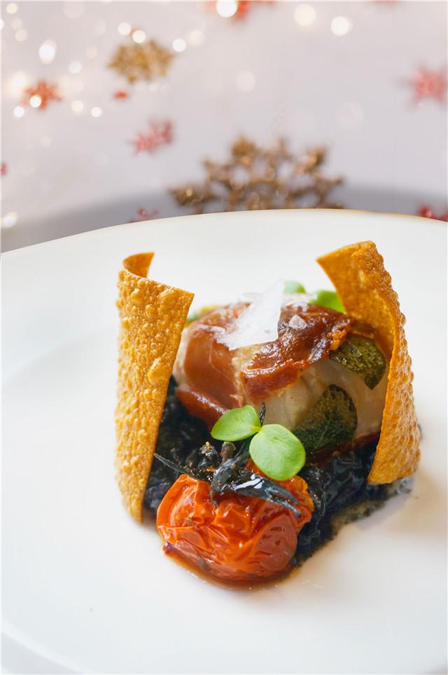 帕尔玛火腿鳕鱼卷 Parma wrapped cod fish.jpg