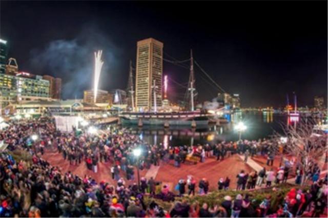 12.巴尔的摩内港新年前夜盛大活动.jpg