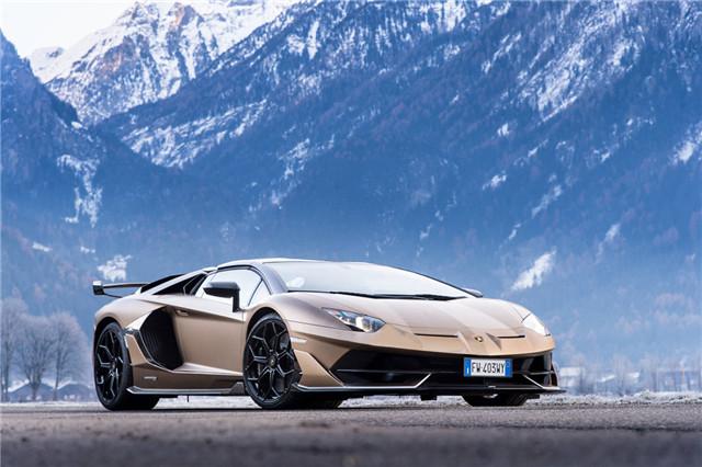 06 - 兰博基尼Aventador SVJ.jpg