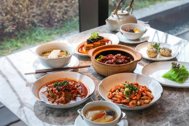 batch_苏州柏悦酒店推出『飨午』工作日午宴-套餐.jpg