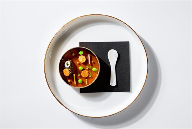 Jing Caviar Box.jpg