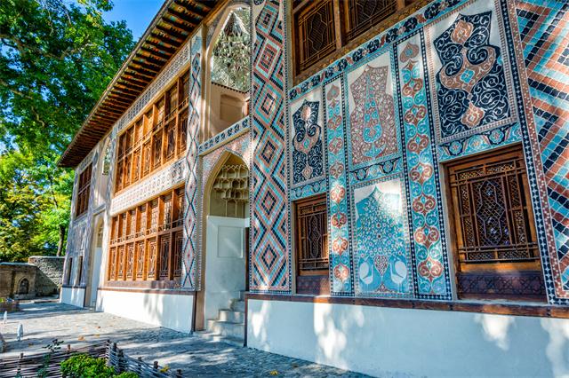 Sheki Khans_ Palace.jpg