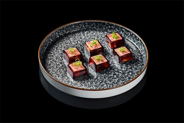 CNY_Chilled Jelly Fish Jelly with Bacon, Balsamic and Walnut培根核桃海蜇冻.jpg