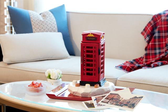All things British_Room amenity.jpg