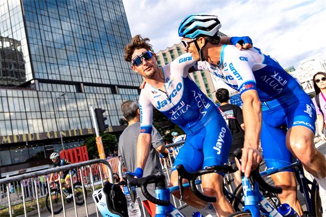 图片2-UCI 1.1级公路赛（右上）.jpg