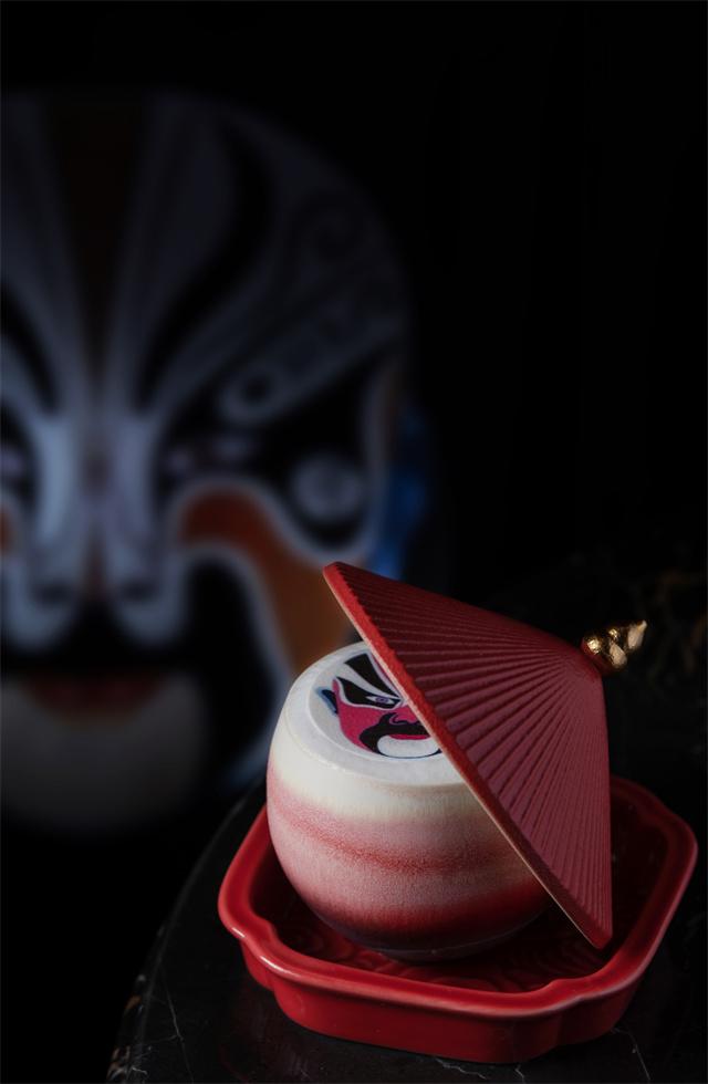 ARCHAIC THEATER - China.jpg