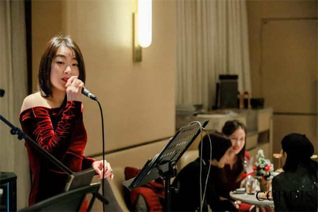 WJQ7040.jpg