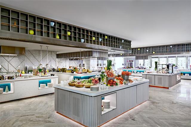 CDBCA_Cordis_Market_Kitchen_2018_lores.jpg
