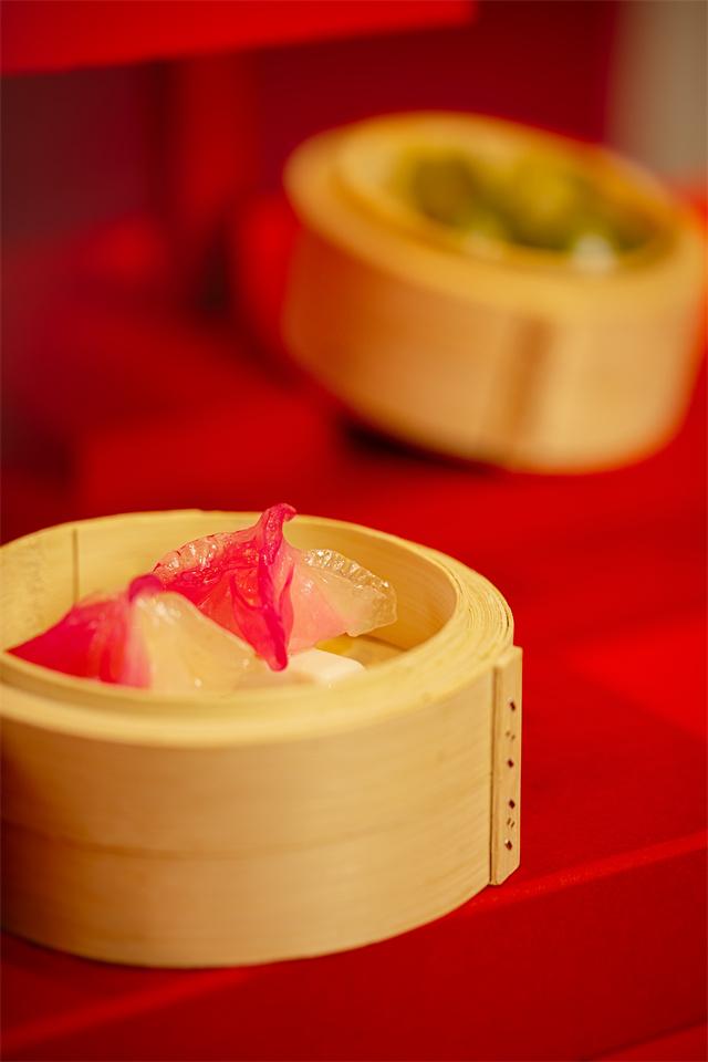 虾肉冬笋蝴蝶饺.jpg