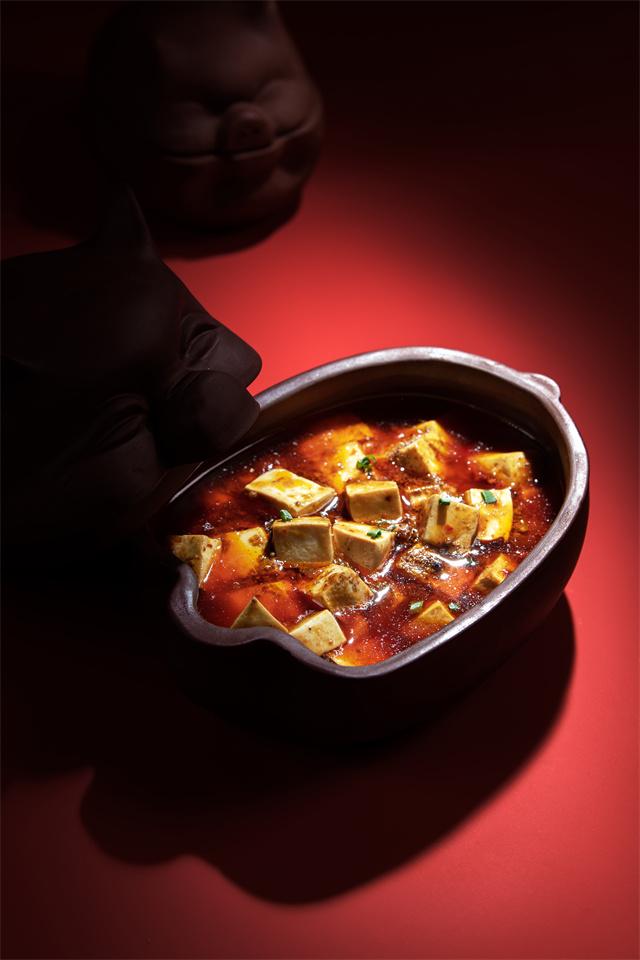 麻婆豆腐（鸡枞菌脑花）.jpg
