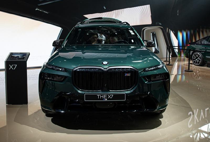 BMW THE X7.jpg