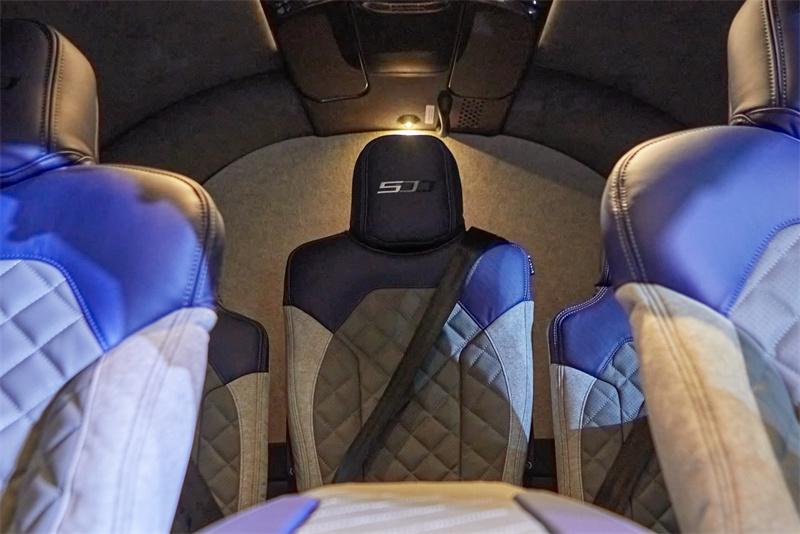 Alcantara Interiors_Cirrus Aircraft_500 Vision Jet LimitedEdition.jpg