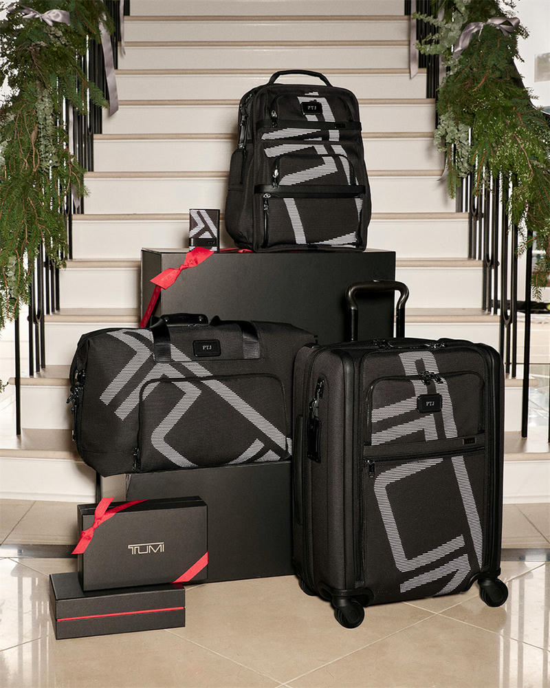 558420-TUMI_Holiday_4.jpg.jpg