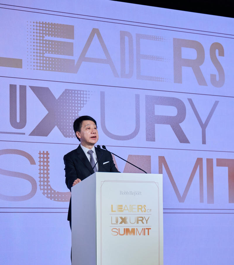 574051-HKTB_Chairman_Dr_Y.K._Pang_speaks_at_the_Leaders_of_Luxury_Summit_2024.jpg.jpg