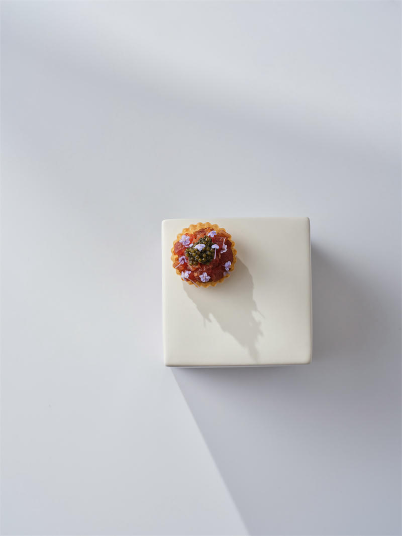 Amuse-bouche 1 - 吞拿鱼塔塔 Tuna Tartare.jpg
