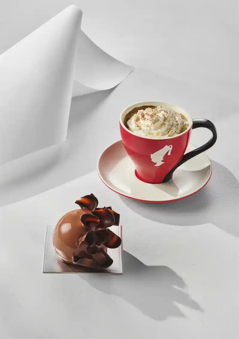 Chocolate “Sabotage” 巧克力 “重构”.jpg