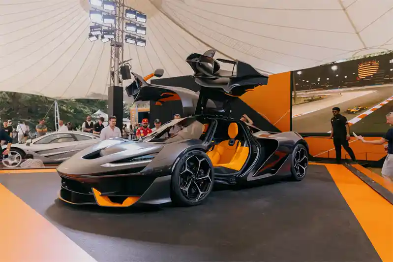 McLaren W1 - 0.jpg