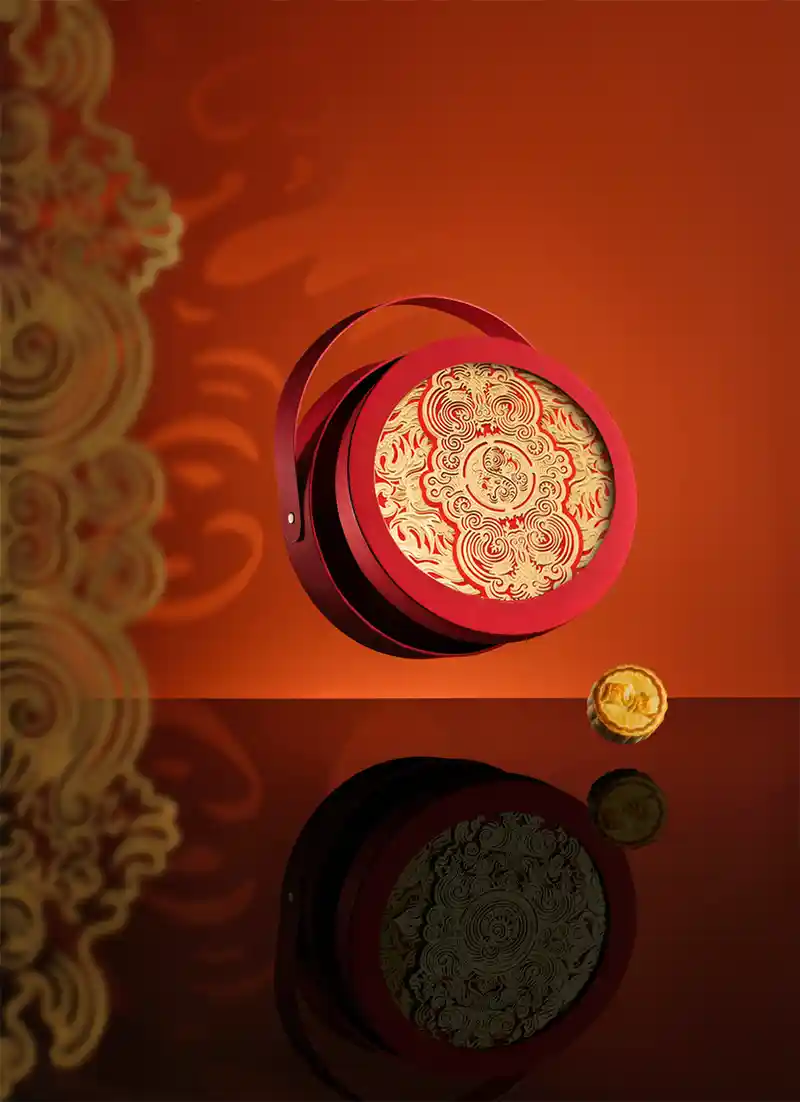 「鱼龙拱月」艺术家限量款月饼礼盒Artist limited-edition mooncake gift box.jpg