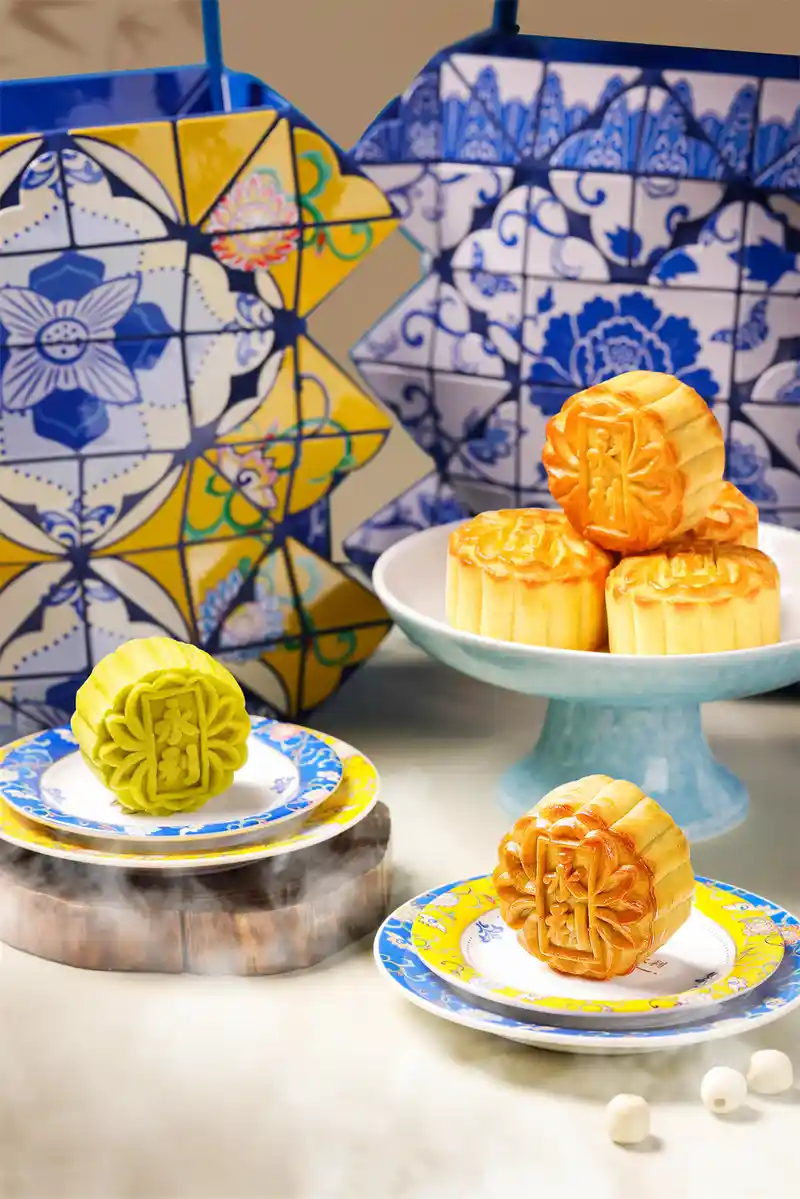 永利携手澳门青年陶瓷艺术家 AKI CHEONG 张燕倾情呈现永利中秋月饼礼盒2.jpg